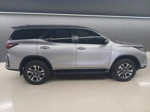 Toyota Fortuner 2.8GD-6 VX - Image 3
