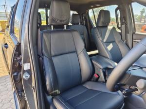 Toyota Hilux 2.8GD-6 double cab Legend 55 - Image 17