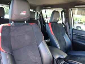 Toyota Hilux 2.8GD-6 double cab 4x4 GR-Sport - Image 17