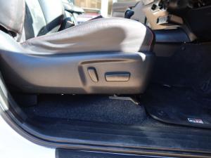 Toyota Hilux 2.8GD-6 double cab 4x4 GR-Sport - Image 19