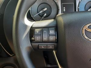 Toyota Hilux 2.4 GD-6 RB RaiderE/CAB - Image 9