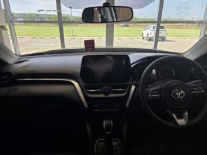 Toyota Urban Cruiser 1.5 XR automatic - Image 6