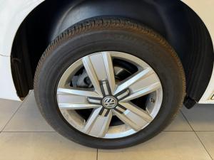 Volkswagen T6.1 Kombi 2.0TDi DSG 110KW Trendline - Image 13