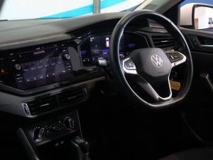 Volkswagen Polo hatch 1.0TSI Life auto - Image 15