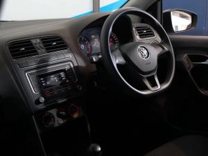 Volkswagen Polo Vivo hatch 1.4 Trendline - Image 11
