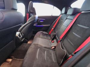 Mercedes-Benz C-Class C43 - Image 12