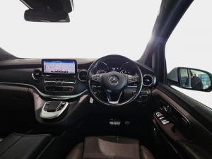 Mercedes-Benz V-Class V300d Exclusive - Image 10