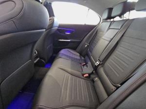 Mercedes-Benz C-Class C200 AMG Line - Image 14