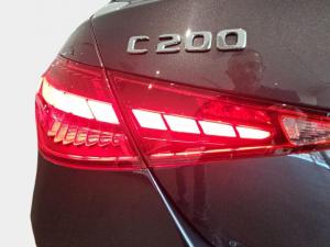 Mercedes-Benz C-Class C200 AMG Line - Image 16
