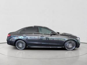 Mercedes-Benz C-Class C200 AMG Line - Image 8