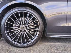 Mercedes-Benz C-Class C220d Avantgarde - Image 3