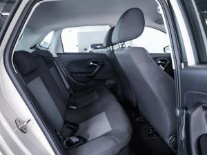 Volkswagen Polo Vivo hatch 1.4 Life - Image 13