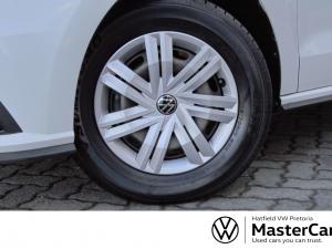 Volkswagen Polo sedan 1.6 Trendline - Image 6