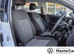 Volkswagen Polo sedan 1.6 Trendline - Image 9