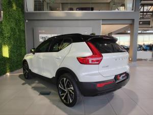 Volvo XC40 T5 AWD R-Design - Image 4