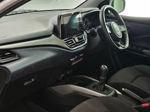 Toyota Starlet 1.5 XR manual - Image 9