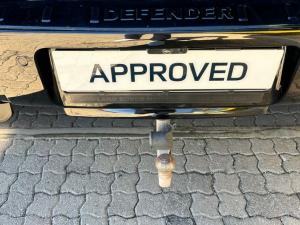 Land Rover Defender 110 D300 X-Dynamic HSE - Image 12