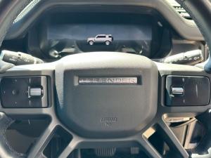 Land Rover Defender 110 D300 X-Dynamic HSE - Image 9