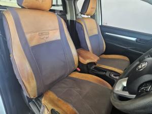 Toyota Hilux 2.4GD-6 Xtra cab Raider auto - Image 11
