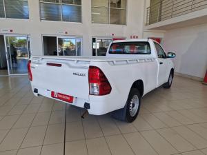 Toyota Hilux 2.0 single cab S (aircon) - Image 2