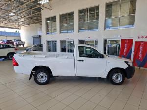Toyota Hilux 2.0 single cab S (aircon) - Image 3