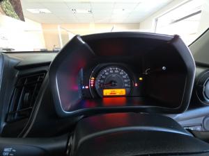 Toyota Vitz 1.0 - Image 8