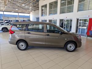Toyota Rumion 1.5 S - Image 3