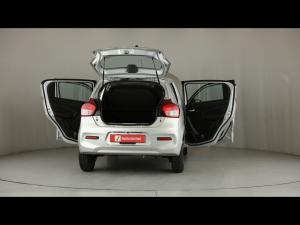 Toyota Vitz 1.0 XR manual - Image 24