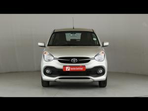 Toyota Vitz 1.0 XR manual - Image 4