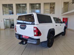 Toyota Hilux 2.8GD-6 double cab 4x4 Legend auto - Image 2