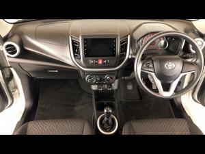 Toyota Vitz 1.0 XR manual - Image 6