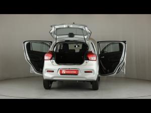 Toyota Vitz 1.0 XR manual - Image 24
