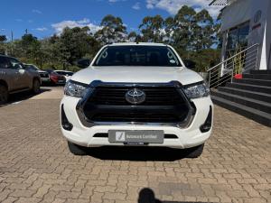 Toyota Hilux 2.4GD-6 single cab 4x4 Raider manual - Image 4