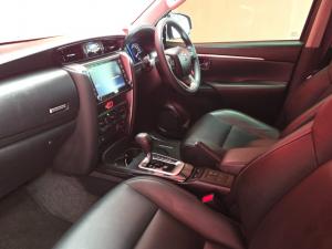 Toyota Fortuner 2.4GD-6 4X4 automatic - Image 7
