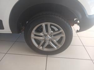 Renault Triber 1.0 Prestige / Intens - Image 18