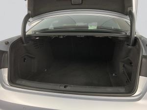 Audi A4 35 TDI Advanced Stronic - Image 20