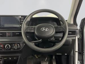 Hyundai i20 1.4 Motion automatic - Image 6