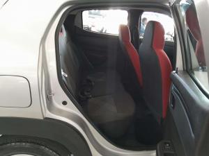 Renault Kwid 1.0 Dynamique / ZEN / Techno 5-Door - Image 18
