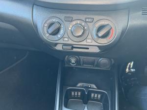 Toyota Rumion 1.5 S - Image 18