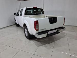 Nissan Navara 2.5dCi double cab XE - Image 3