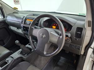 Nissan Navara 2.5dCi double cab XE - Image 8