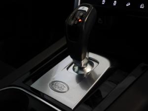 Land Rover Discovery Sport D200 S - Image 25