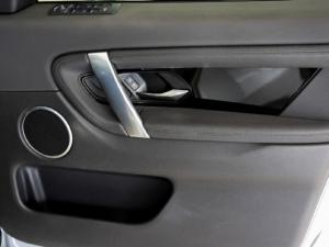 Land Rover Discovery Sport D200 S - Image 27