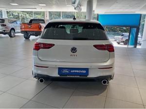 Volkswagen Golf GTI - Image 11