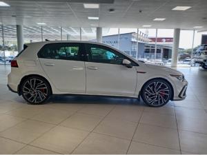 Volkswagen Golf GTI - Image 2