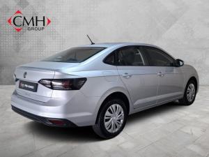 Volkswagen Polo sedan 1.6 manual - Image 2
