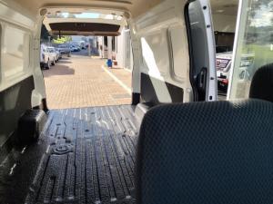 Nissan NV350 panel van wide-body 2.5dCi - Image 11