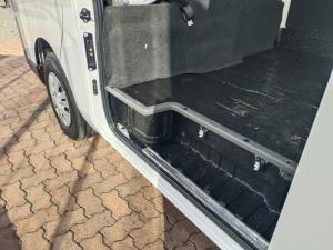 Nissan NV350 panel van wide-body 2.5dCi - Image 13