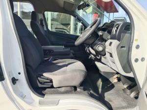 Nissan NV350 panel van wide-body 2.5dCi - Image 5