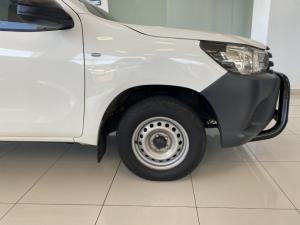 Toyota Hilux 2.4GD single cab S (aircon) - Image 6